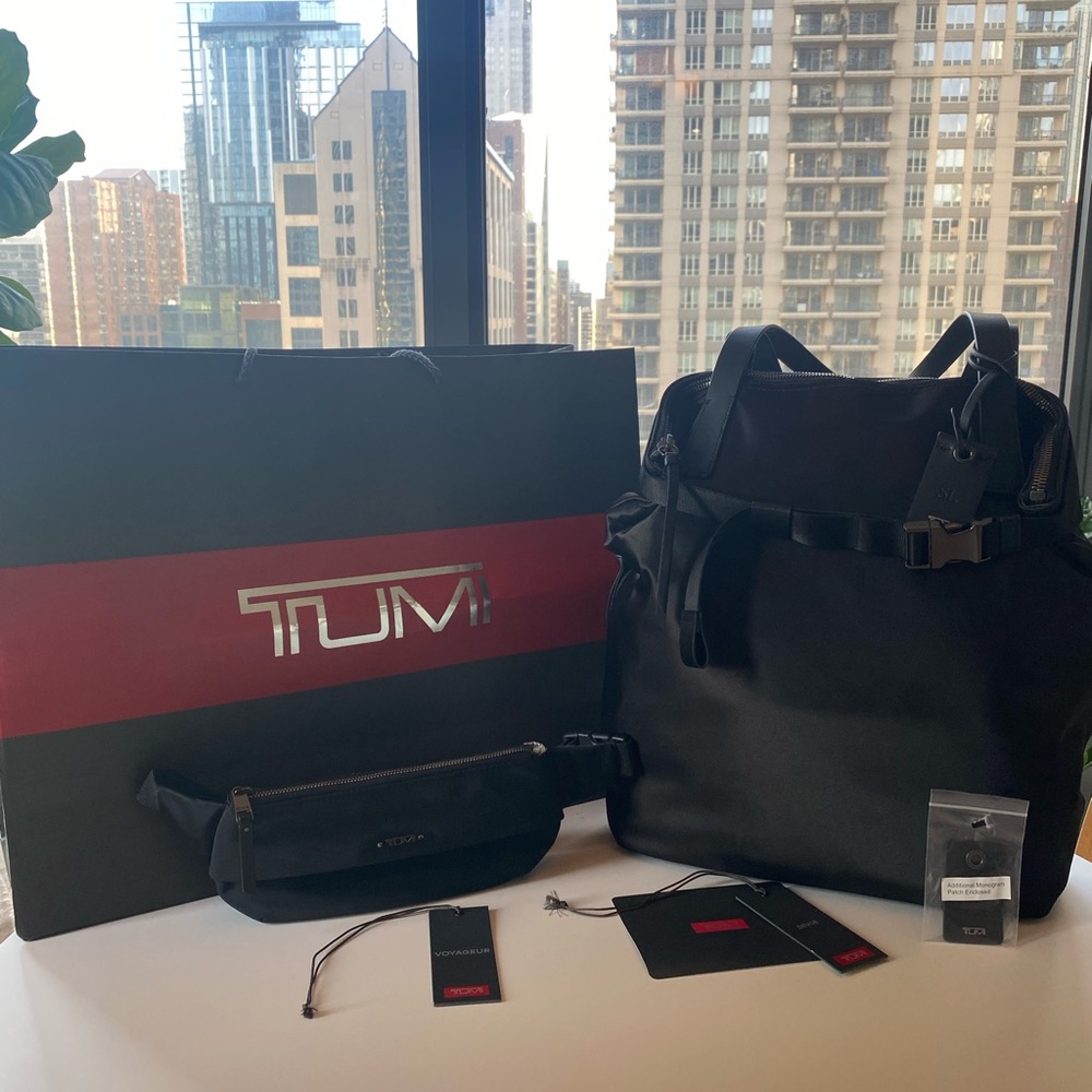 Tumi matching BOGO! Hope Tote / Juno Slim Hip Bag